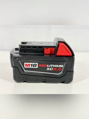New Milwaukee 48-11-1850 M18 18V Red Lithium XC 5.0 M18 NO BOX